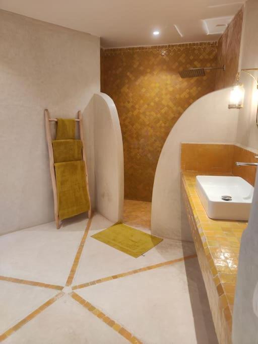 Riad White Cactus Marrakesh Exterior photo